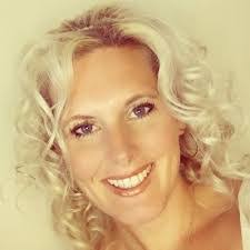 Jill Seifert's Instagram, Twitter & Facebook