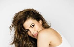 EVA MENDES, actress, model, singer. (Cuban Descendant). + EVA MENDES,  actriz, modelo, cantante. (Descendiente Cubana).