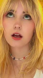 Emily Crawley's Instagram, Twitter & Facebook