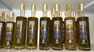 Huile D Olive Aoc Bio Chante Coucou En Luberon