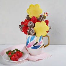 These chocolate covered strawberries are the best, but if you aren't going to be home the day of delivery then its going to be a hassle to rearrange the new delivery with edible arrangements because they. Berry Best Mom Bouquet Mother S Day Gift Edible Arrangements