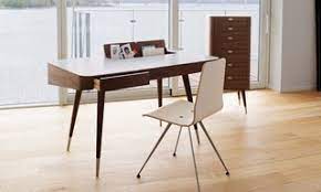 Bien choisir le bureau de son enfant. Bureau A Domicile Avec Le Petit Bureau Scandinave Point Ak1330 Skandinavisch Arbeitszimmer Paris Von Le Studio Des Collections Houzz