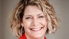 Tracy Sells the Jersey Shore