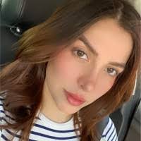 Karla Glover's Instagram, Twitter & Facebook