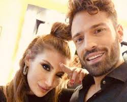 Chordify is your #1 platform for chords. Kwnstantinos Argyros Einai Zeygari Me Thn Toyrkala H Oxi In Gr