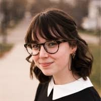 Abigail Laird's Instagram, Twitter & Facebook