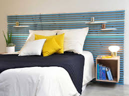 L Atelier Du Mercredi Avec Des Tasseaux Plumetis Magazine Tete De Lit Tasseau Tete De Lit Ikea Tete De Lit Mandal