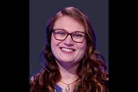 Heather Clow's Instagram, Twitter & Facebook