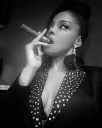 Good morning 👑kings and 👑Queens Have a great day! #regalsiggalmodelteam  #1modelcoach #modelpeoplewhomodel