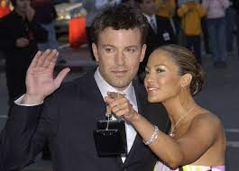 Bennifer in 2003, for pda reference photo: Jennifer Lopez And Ben Affleck Shock Alex Rodriguez Over Their Romantic Vacation People Entertainment