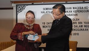 Official page defence minister, ministry of defence malaysia, yb. National Consumerism Policy Will Be Announced By Year End Dato Sri Sabri Yaakob Ukm News Portal