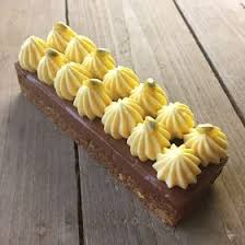 Tartelette Chocolat Au Lait Et Fruits De La Passion Desserts A L Assiette Recette Tarte Chocolat Recette De Tartelette