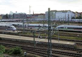 Look up the german to english translation of wann fährt der nächste bus in the pons online dictionary. Db Baut Mit Dem Fahrplan 2021 Ihren Fernverkehr Weiter Aus Info24bahnnews