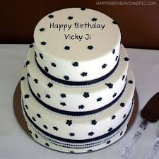 Layered Birthday Cake For Vicky Ji Vicky kaushal shared this image.(image courtesy: layered birthday cake for vicky ji