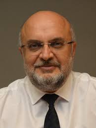 Comparative Results Of Anterior Cruciate Ligament Reconstruction With Full  Tibial Tunnel: Quadrupled Semitendinosus Suspensory Femoral And Tibial  Fixation Versus Quadrupled Semitendinosus and Gracilis Suspensory Femoral  and Tibial Screw & Staple Fixation