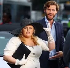 Sie arbeiten dann aber für die fortsetzungen noch zusammen. Movie Review Rebel Wilson Looks For Laughs In Rom Com Cliches In Isn T It Romantic Movie Nation