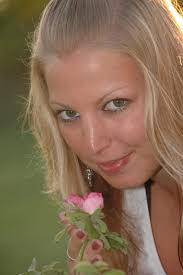 Laura HAAS, 37 ans (ILLKIRCH GRAFFENSTADEN, SOUFFLENHEIM)