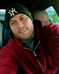 Not a CJ7, but I really feel like I need this in my life.￼ Unfortunately,  my bank account disagrees.￼🥺  https://www.facebook.com/marketplace/item/479811949578785/