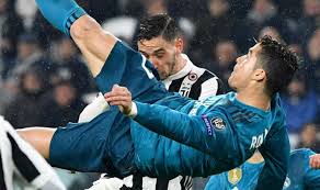 Real madrid were already leading against the italian champions thanks to ronaldo's opener after just two minutes when he acrobatically blasted in dani carvajal's cross on 64 minutes. Cristiano Ronaldo Real Madrid Hero Scores Incredible Overhead Kick Goal Against Juventus Football Sport Express Co Uk