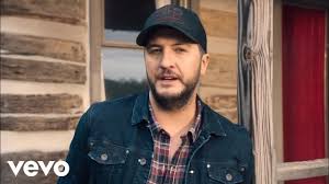 Luke Bryan Announces 2019 Sunset Repeat Tour And Farm Tour