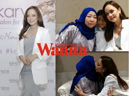 Nora danish was once married to the first son of the former speaker of malaysian parliament tan sri ramli ngah talib, on 20 june 2006 but they divorced in july 2008. Nora Anak Jenis Mendengar Kata Senang Dijaga Dari Kecil Salimah Mingguan Wanita
