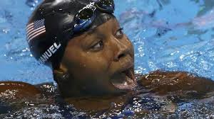 HCV bơi lội đầu tiên của VĐV da đen