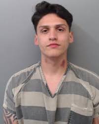 Laredo man jailed after allegedly threatening to hit sister with broom