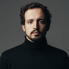 Photo by Manuel Manso