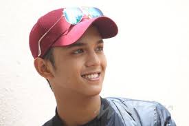 These are the lyrics to aiman tino's 'ku hanya sayang padamu'. Lirik Lagu Ku Hanya Sayang Padamu Aiman Tino