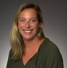 Tracy Kling's Instagram, Twitter & Facebook