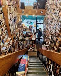 Westsider Books Nyc In 2020 Bookshop New York City Travel Bookstore