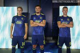 Pronóstico del partido dinamo zagreb vs nk istra 1961. Dinamo Zagreb 19 20 Home Away Third Kits Released Footy Headlines