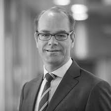 Advice and Training in IP