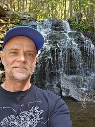 3 nights and 4 days.. epic LOYALSOCK TRAIL ២ TRAIL M UIN Lt LOYALSOCI TRAIL  មាពពានដវ្ត LT AIOGATOS ALPINE ALPINECLUB С OF WILLIAMSPORT