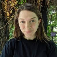 Lizzie Rowe's Instagram, Twitter & Facebook