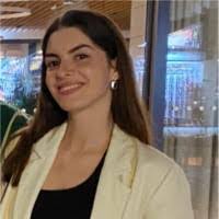 Mia Hackett's Instagram, Twitter & Facebook