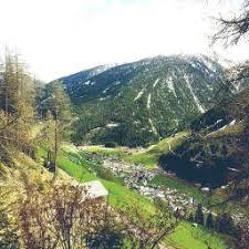 Es gibt 3 doppelzimmer und 1… Berglet Farm Innervillgraten Dnata Travel