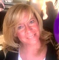 Amy Hanbury's Instagram, Twitter & Facebook