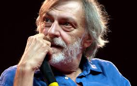 Storia della vita di gino strada, chirurgo italiano, fondatore di emergency. Dh6fht8b3lkjsm