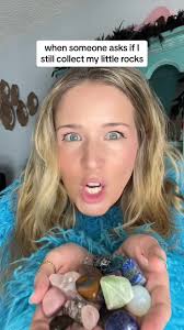 thats a yes #witchtok #crystals #witchesoftiktok #nikkifresh #nicolerichie  #crystaltok #crystalsoftiktok