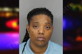 Danielle Sessoms's Instagram, Twitter & Facebook