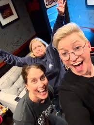 Photos from Thursday night in Ontario! Thank you for all the laughs and Ca  Caws! The Lesbian Army in Ontario is MIGHTY! @ontarioimprov Thank you  @erinkfoley for opening and @mollysorourke for being