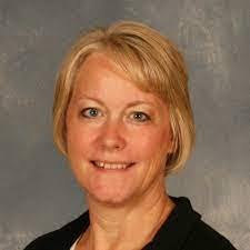 Carolyn Myhre's Instagram, Twitter & Facebook