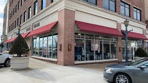 15 n buffalo grove rdbuffalo grove, il 60089. Mika Sample Sale Home Facebook