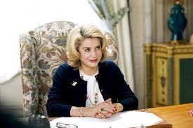 » de valérie lemercier • à voir sur salto • 1h40. Royal Palace De Valerie Lemercier 2004 Unifrance