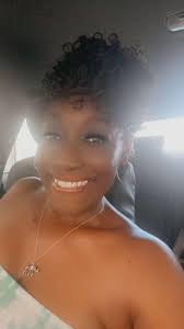 Hi all! I just wanted to introduce myself and share a photo… I'll be 40  soon, Dallas area, single and ready to mingle 😌