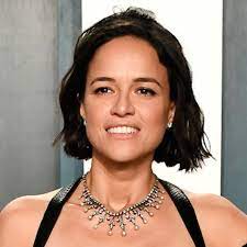 Stream tracks and playlists from rodriguez jr. Michelle Rodriguez Starportrat News Bilder Gala De