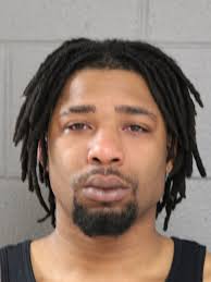 SHAHEED-OWENS, NAQI T 22 BLACK M CHARGES: 720 ILCS 5.0/12-3.2-A-2 DOMESTIC  BTRY/PHYSICAL CONTACT OFFENSE AS CITED 8-20-060(A) POSSESS OF A LASER SIGHT  ACC,FIREARM SILENCER,MUFFLER OFFENSE AS CITED