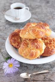 250 gr di latte di riso. Dolcemente Inventando Brioches Intrecciate Al Latte Condensato