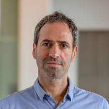 The political potential of “multiplicity”